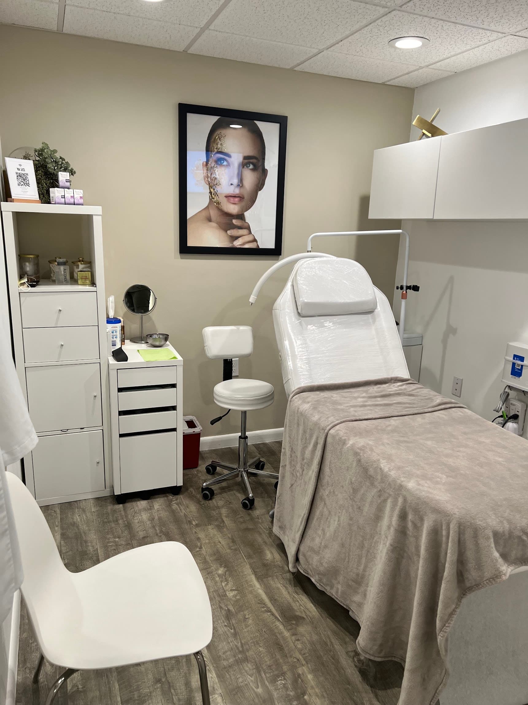Cabina de tratamiento de MOSS Medical Spa